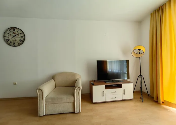 Yassen VIP Apartaments